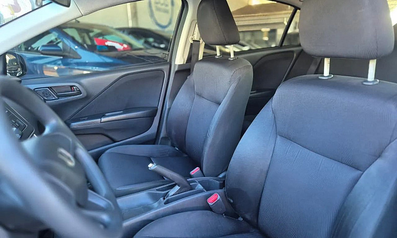 Honda City Sedan Dx ...