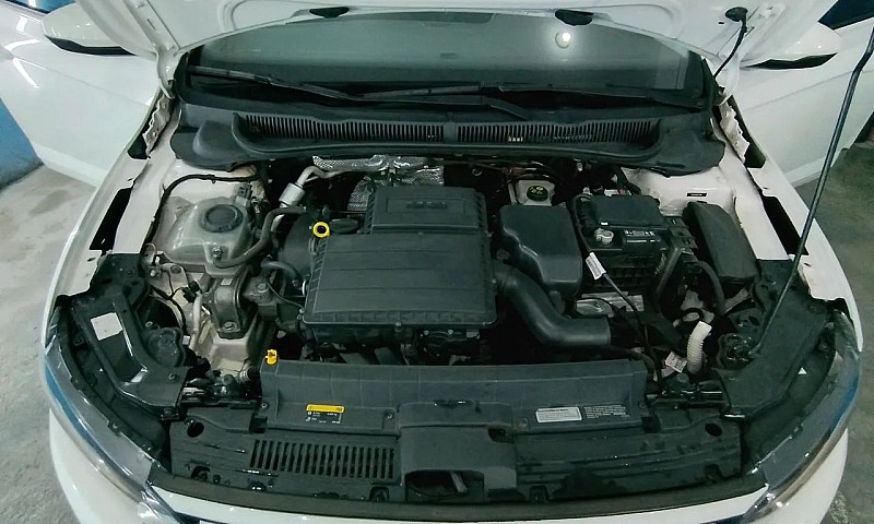 Volkswagen Polo 1.6 ...