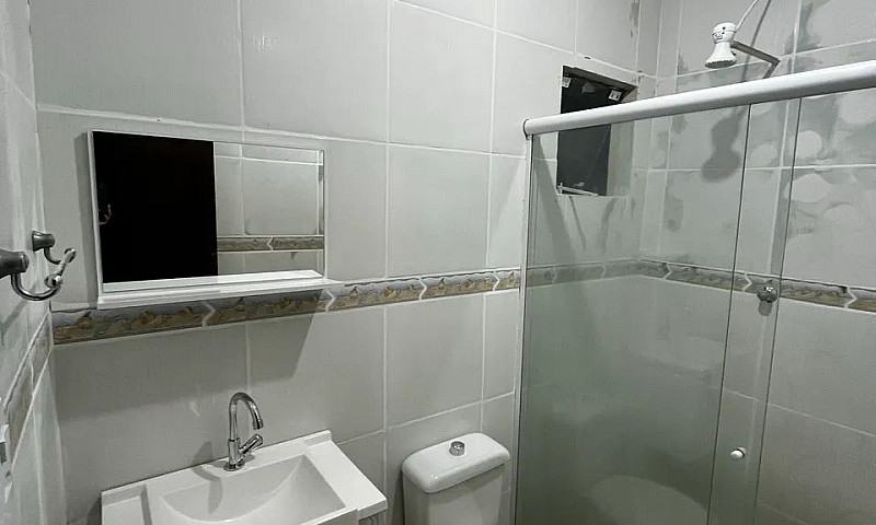 Alugo Casa 2 Quartos...