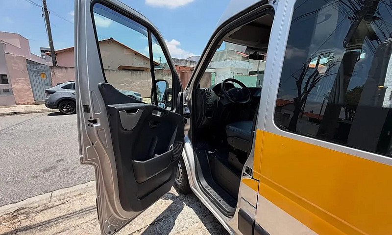 Renault Master 2.3 D...