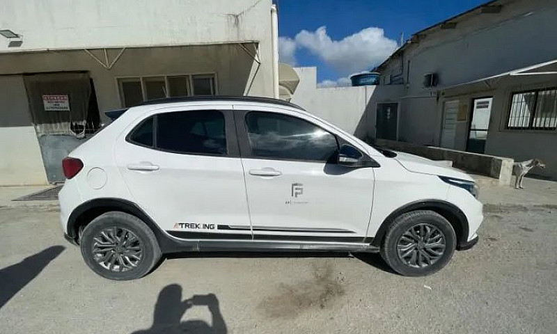 Fiat Argo Trekking 1...