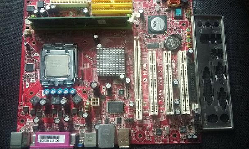 Vendo Placa Mãe Ms-7...
