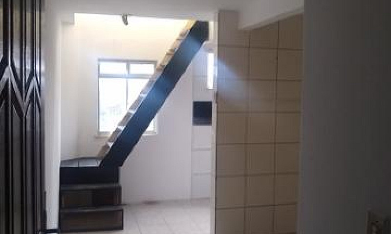 Alugo Casa 1/4 No Ca...