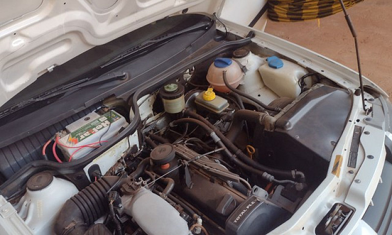 Gol G4 1.6 Ap...