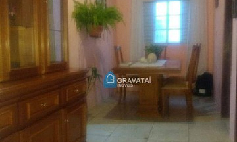 Casa Com 2 Dormitóri...