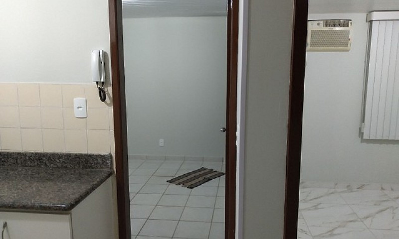 Aluga-Se Casa 2 Quar...