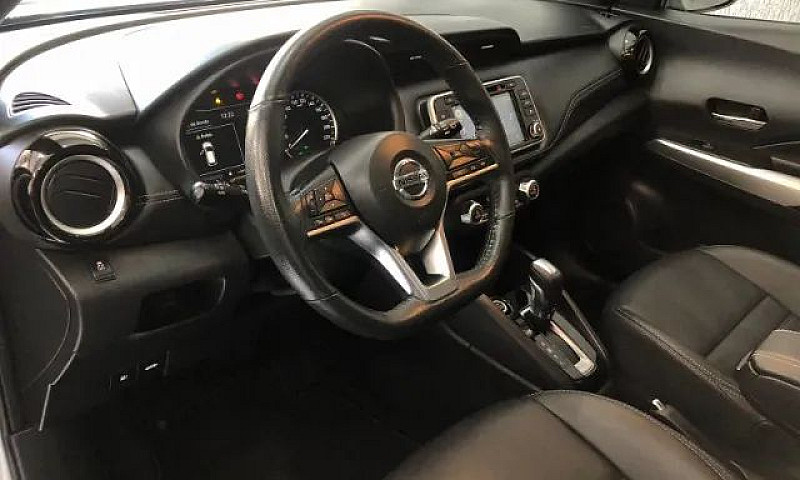 Nissan - Kicks Sl 1....