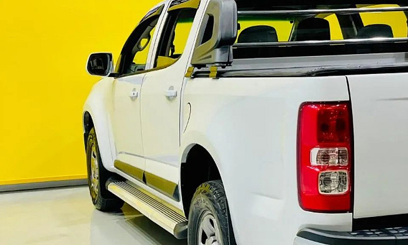 Chevrolet S10 Pick-U...