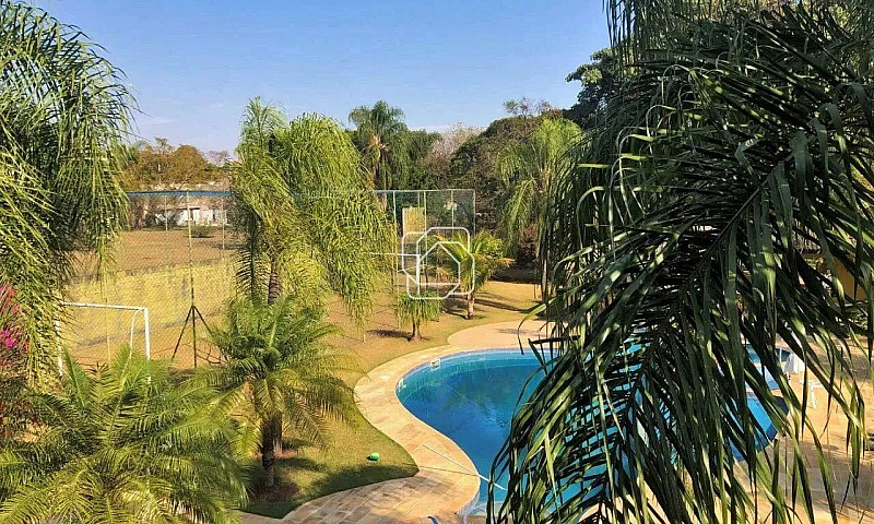 Casa De Condomínio E...