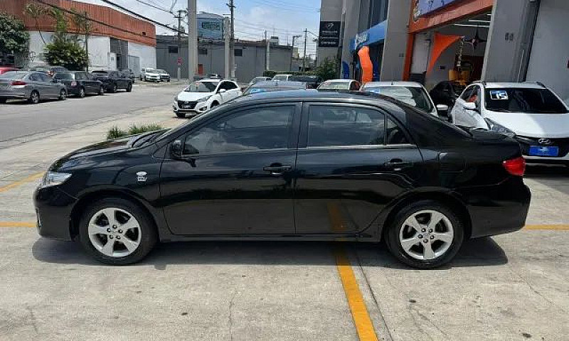 Toyota Corolla Gli 1...