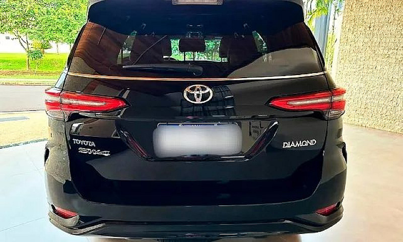Toyota Hilux Sw4 Dia...