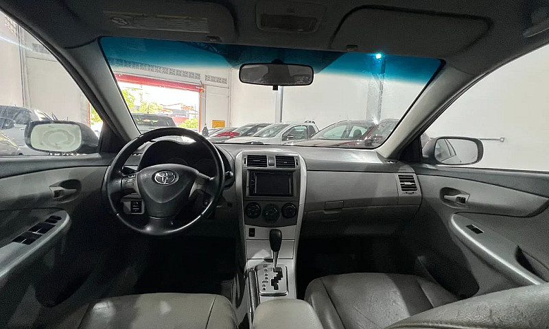 Toyota Corolla Gli 1...