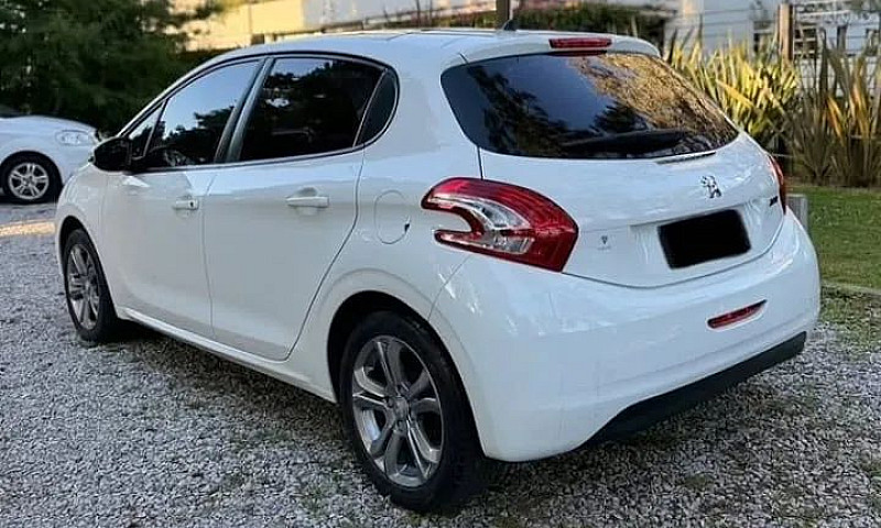 Peugeot 208 Active/A...