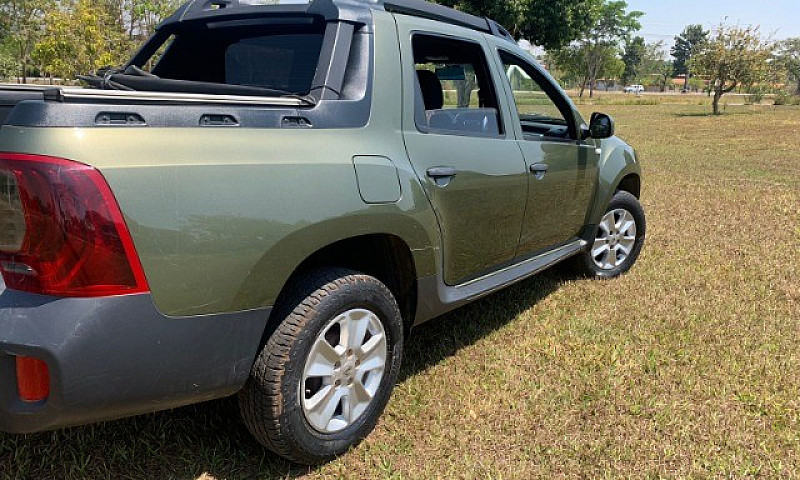 Duster Oroch 1.6 Exp...