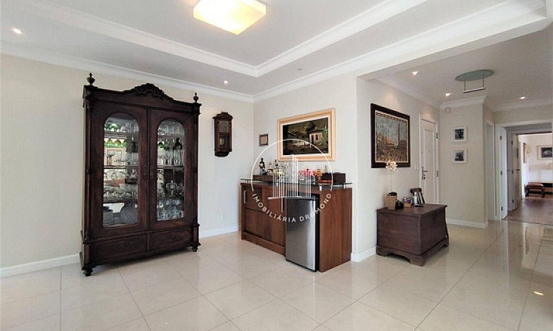 Apartamento Com 3 Do...