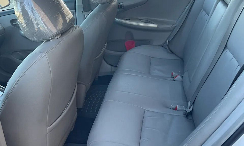 Toyota Corolla Xei 1...