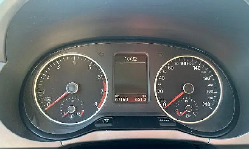 Volkswagen Fox Conne...