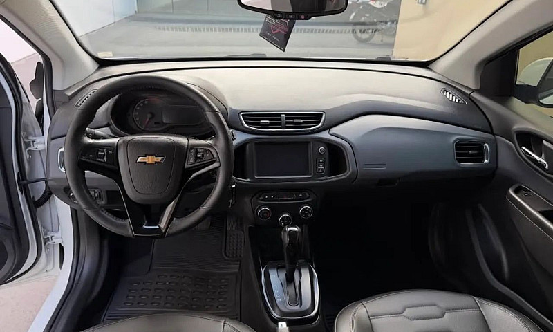 Chevrolet Onix Hatch...
