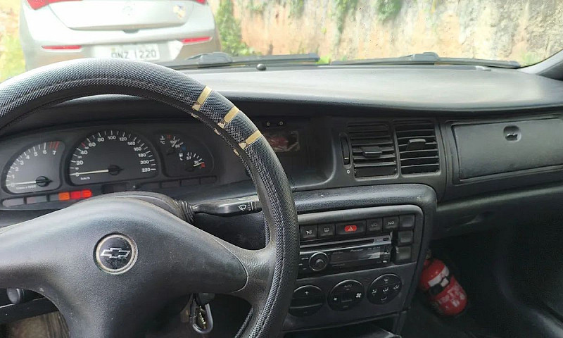Chevrolet Vectra Gls...