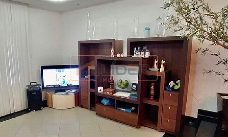 Casa Duplex No Bairr...