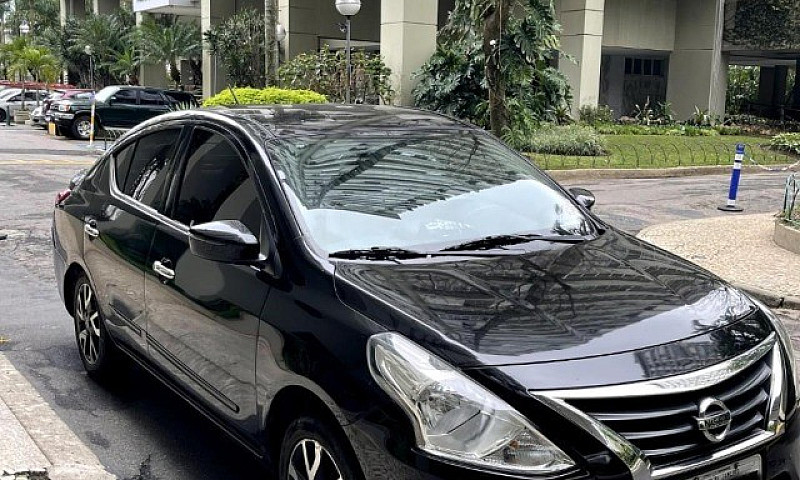 Nissan Versa 2016/16...