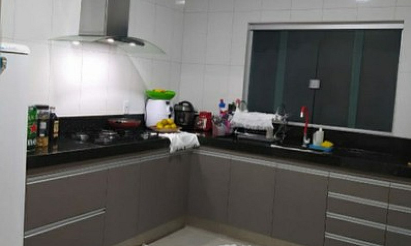  Condomínio Alto Da ...