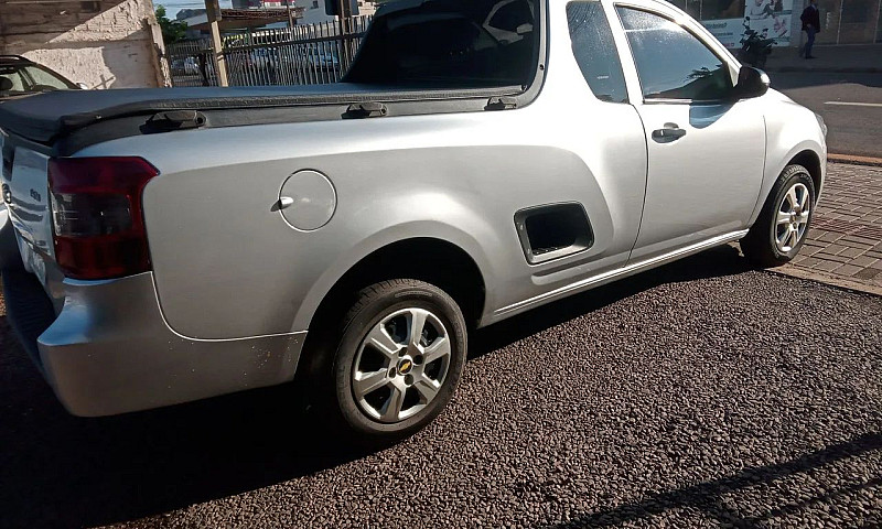 Chevrolet Montana Ls...
