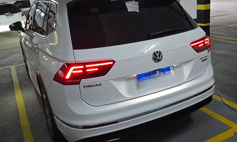 Tiguan Allspace Blin...