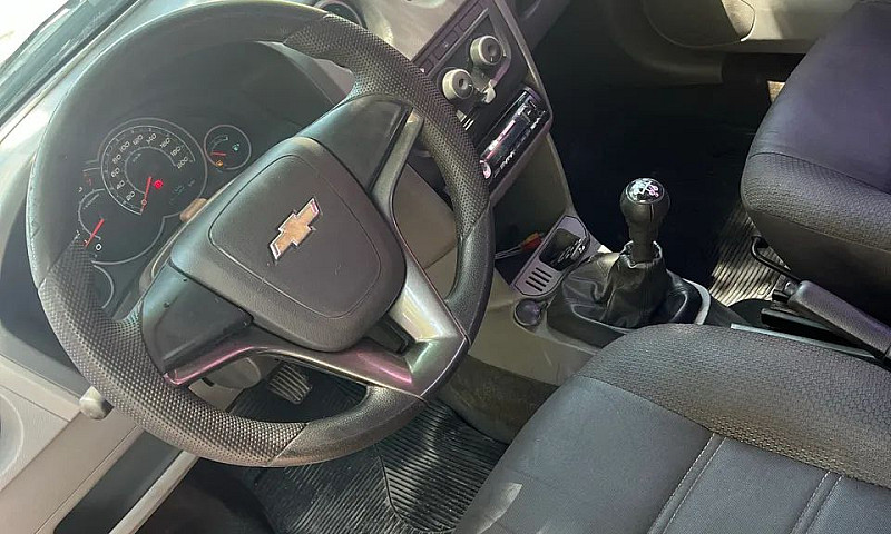 Chevrolet Prisma Sed...