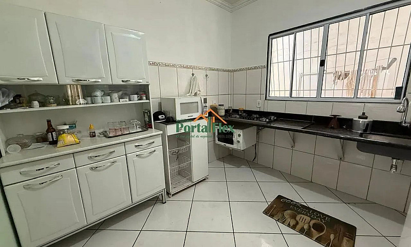 Casa À Venda Em Mora...