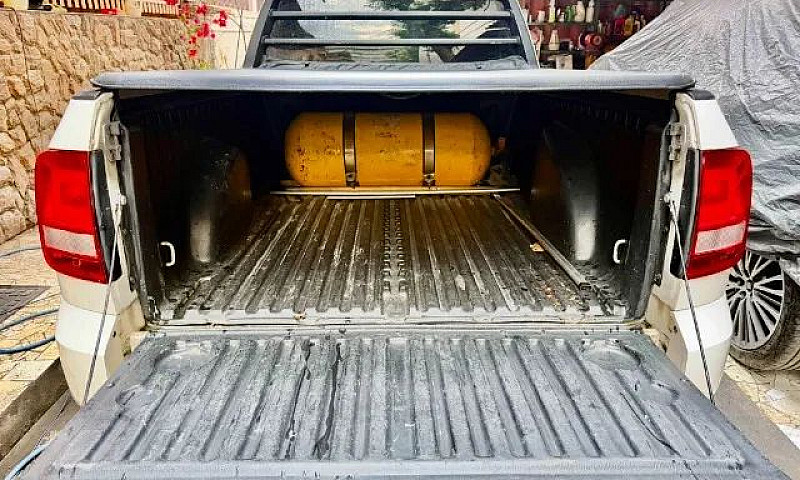 Volkswagen Saveiro T...