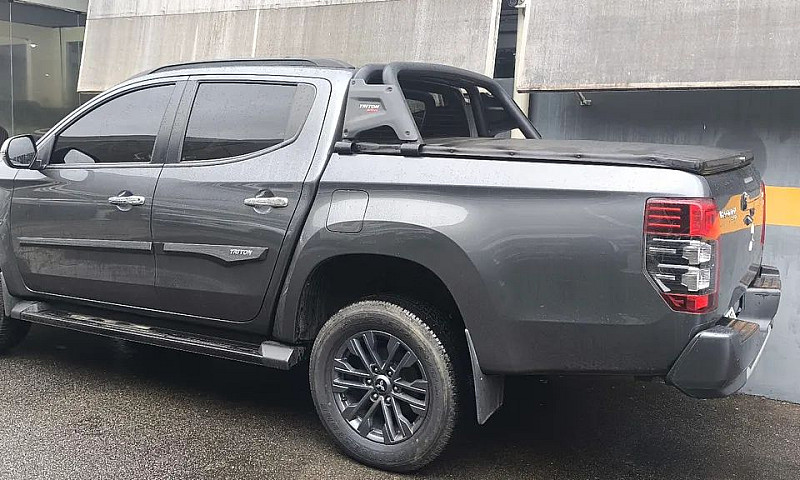Mitsubishi L200 Trit...