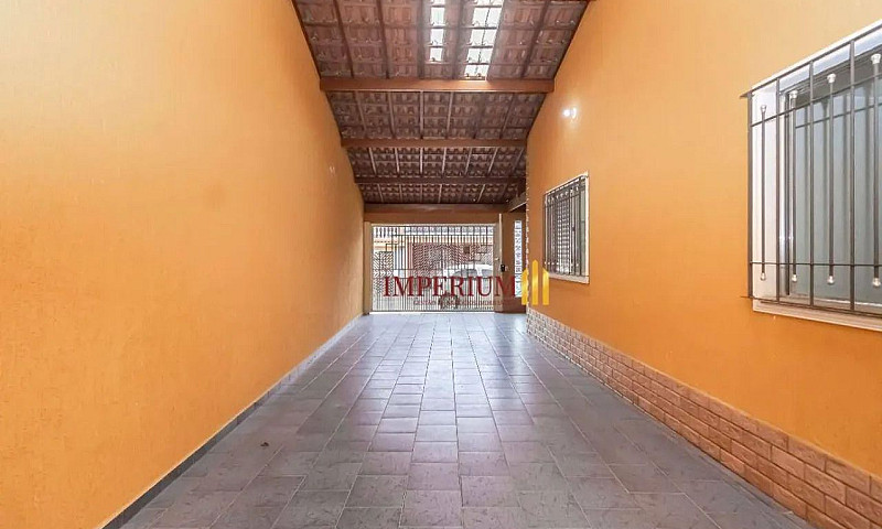 Casa Com 2 Dormitóri...