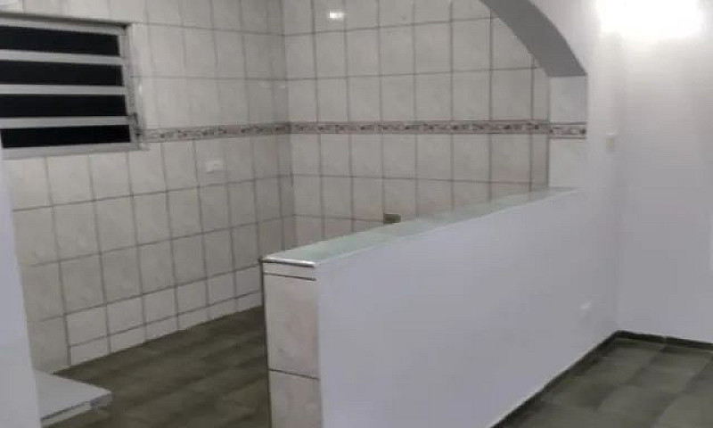 Aluga-Se Um Sobrado ...