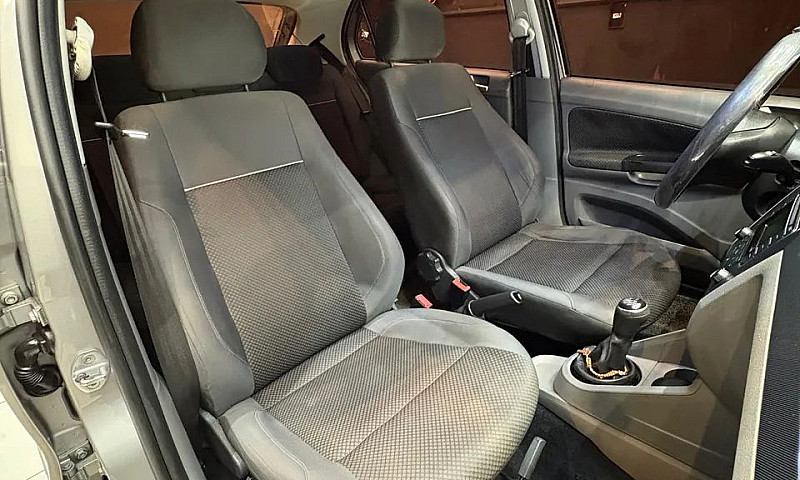 Volkswagen Gol Geraç...