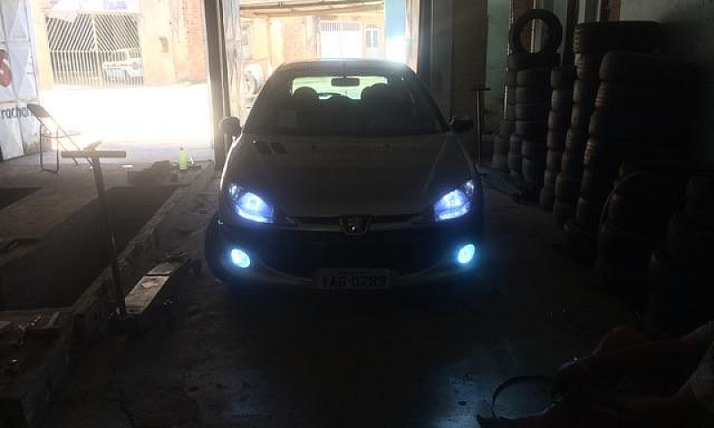 Peugeot 206...