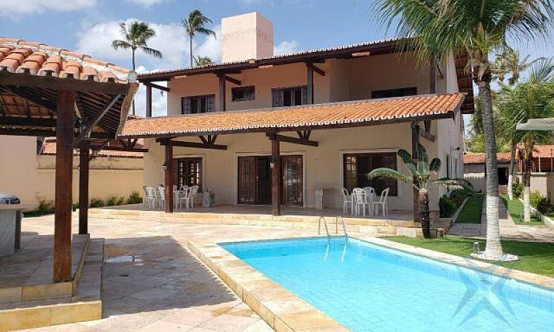 Casa Com 5 Dormitóri...