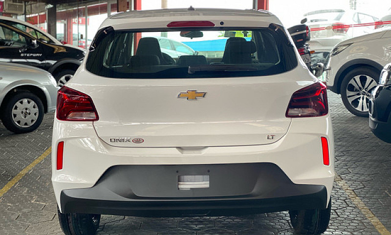 Chevrolet Onix Lt 1....