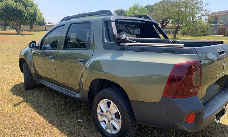 Duster Oroch 1.6 Exp...