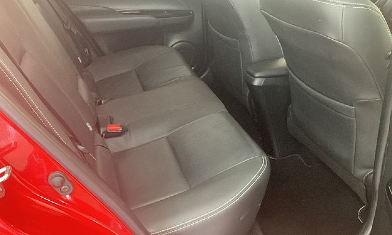 Toyota Yaris 1.5 16V...