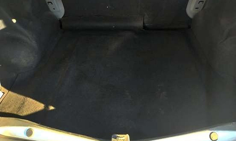 Renault Logan 1.0 20...