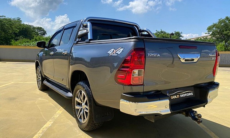 Toyota Hilux Srx 17/...
