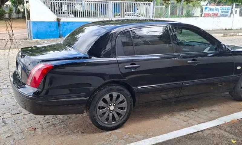 Kia Motors Opirus Gl...