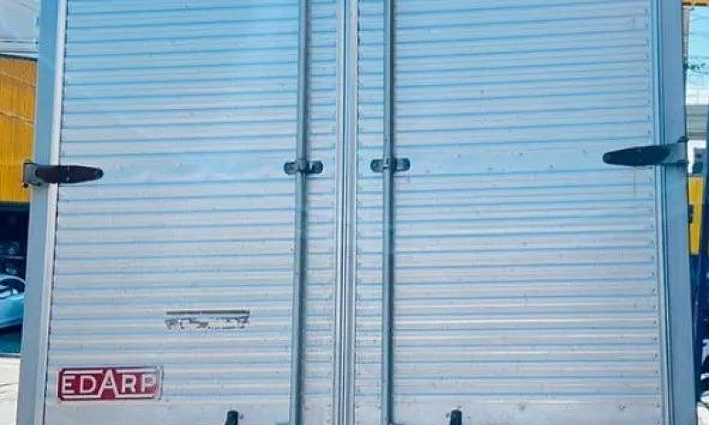 Iveco Bau Seco Ano 2...