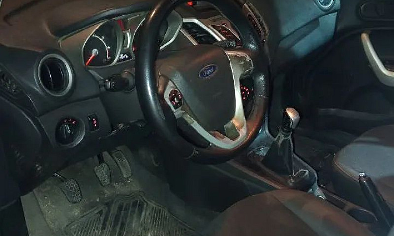 Ford Fiesta Sedan Se...