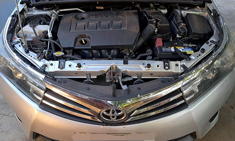 Toyota Corolla Xei 2...