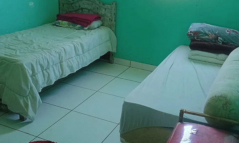 Alugo Quarto A Diári...
