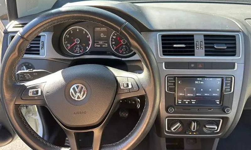 Volkswagen Fox Conne...