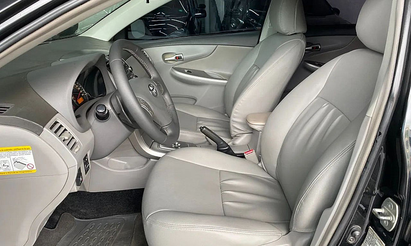 Toyota Corolla Xei 2...