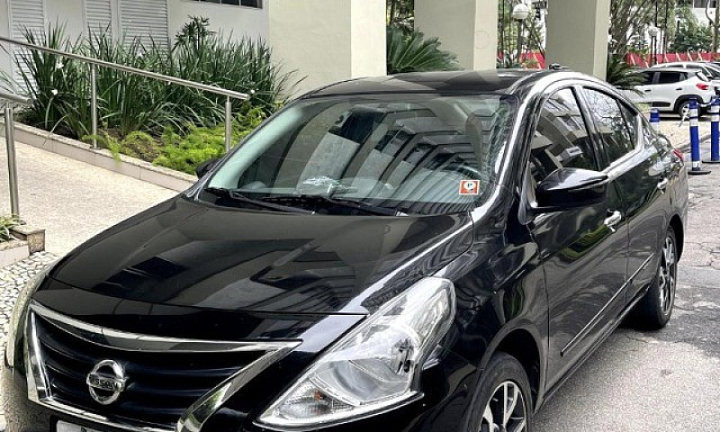 Nissan Versa 2016/16...